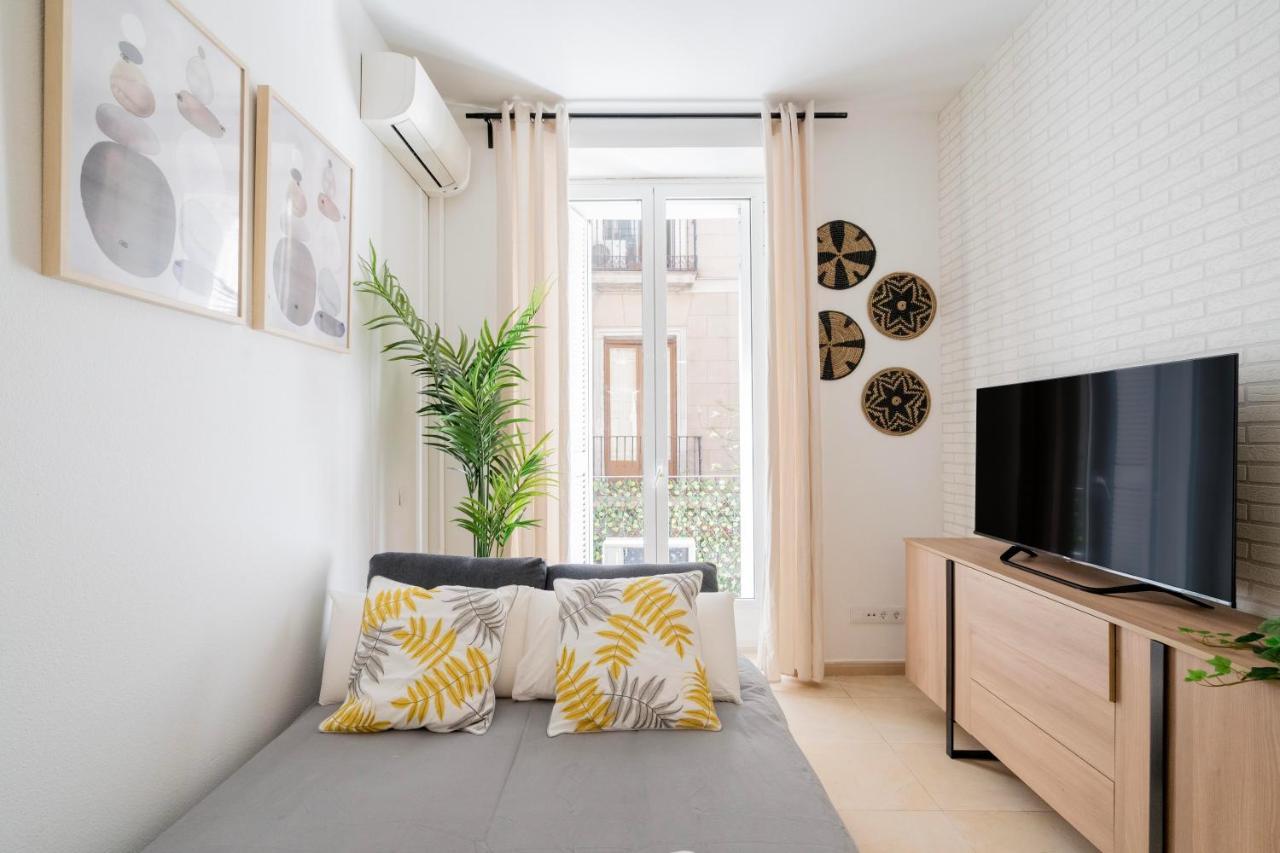 For You Rentals Elegante Y Bonito Apartamento Temporal En El Corazon De Madrid Inf1C Luaran gambar